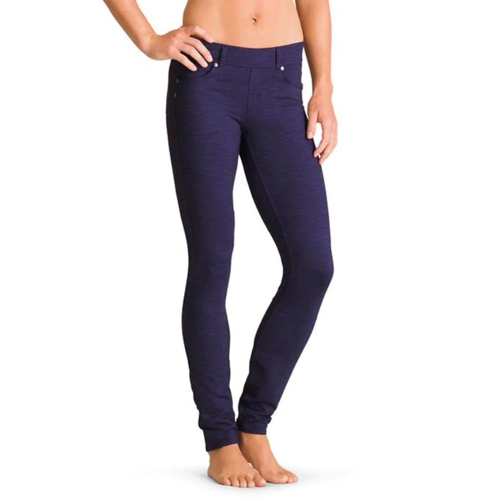 NWOT Athleta | Colored Denim Bettona Jegging